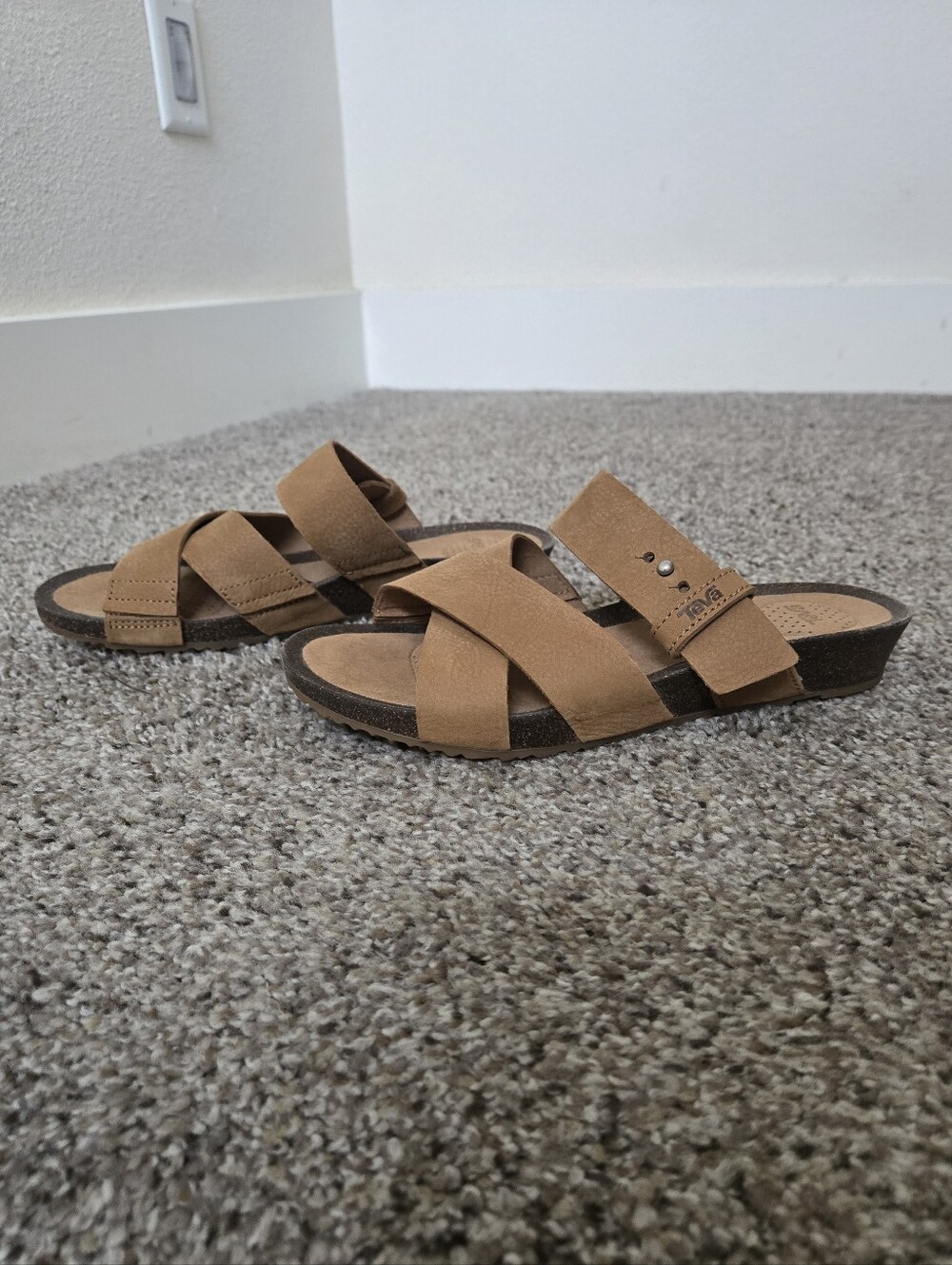 NWOB Teva Mahonia Slide Sandals Women's 6.5 Chipmunk Brown Strappy Comfort